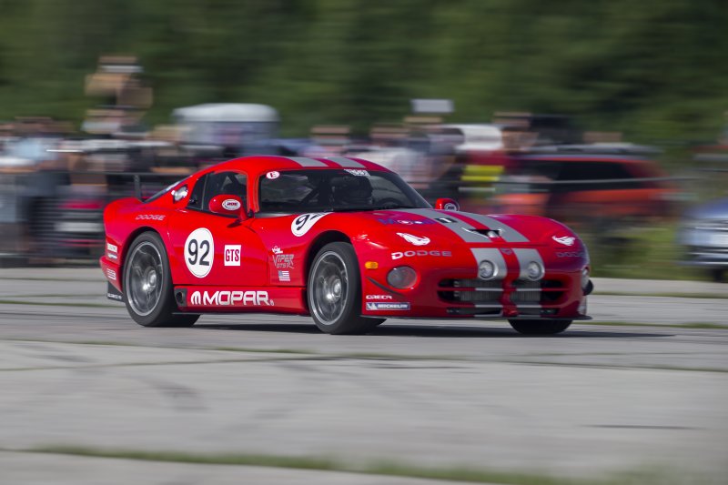 http://www.onemile.ee/fotod/Roul_Liidemann_Dodge_Viper_GTS_343kmh.jpg